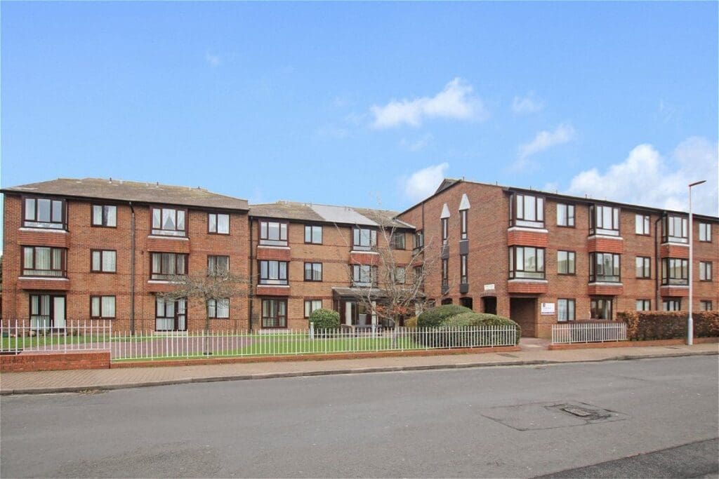 Penrith Court, Broadwater Street East, Worthing BN14 9AN