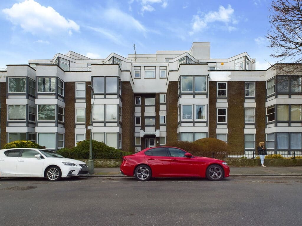 Somerhill Road, Hove, BN3 1RU