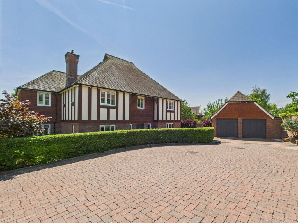 Honeycomb House, Stable Lane, Findon Village, BN14 0RR