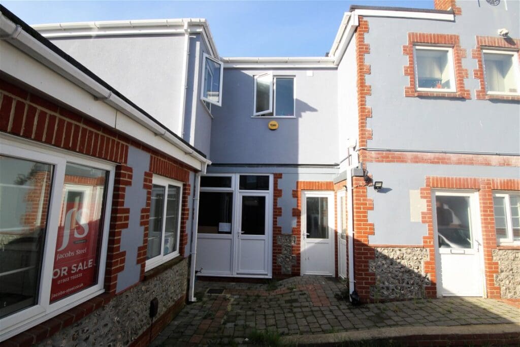 11B North Road, Lancing BN15 9AH