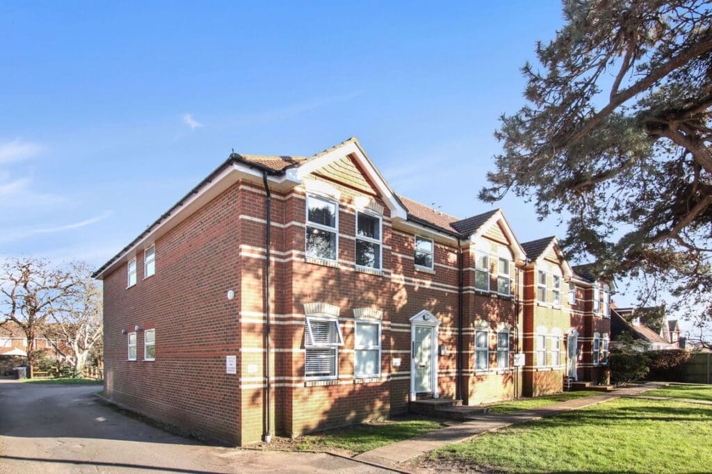 Woodsdale Court, Dominion Road, Worthing BN14 8JQ