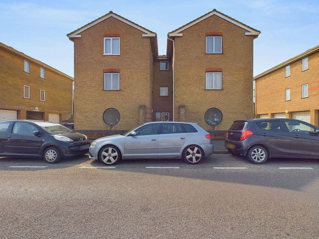 South Bank Court, 80-88 Brighton Road, Lancing