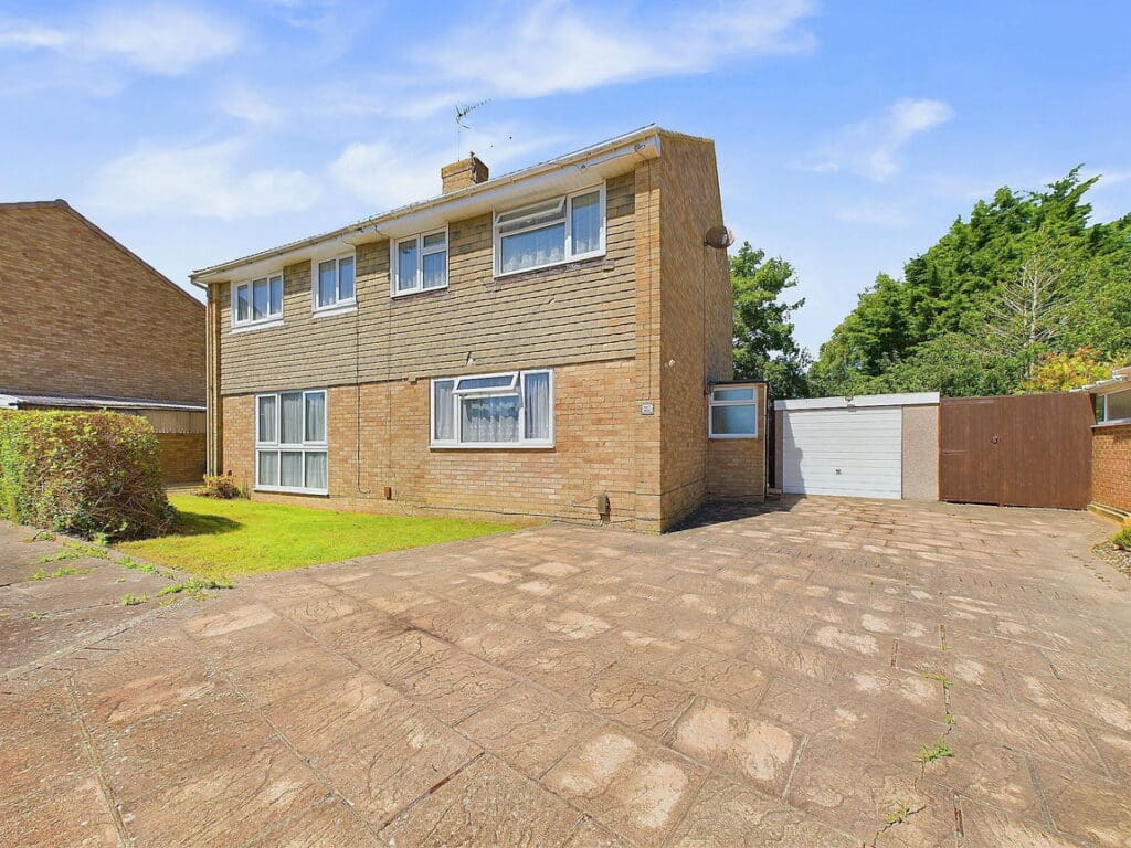 Tavy Road, Worthing, BN13