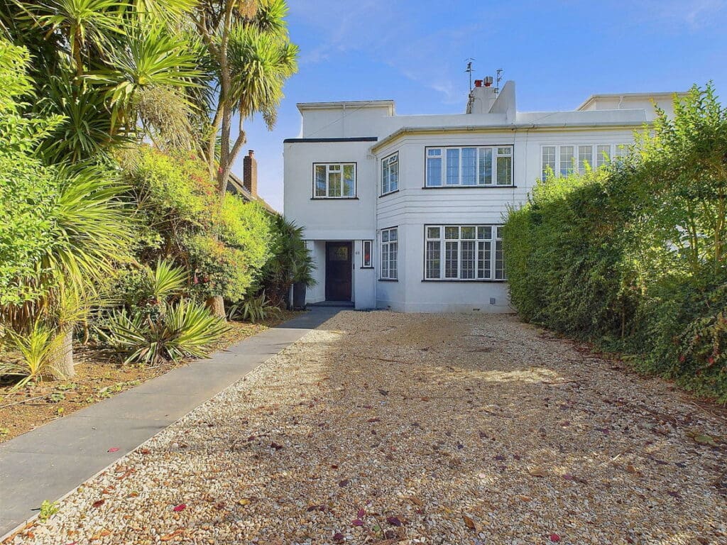 Robson Road, Goring-by-Sea, Worthing, BN12