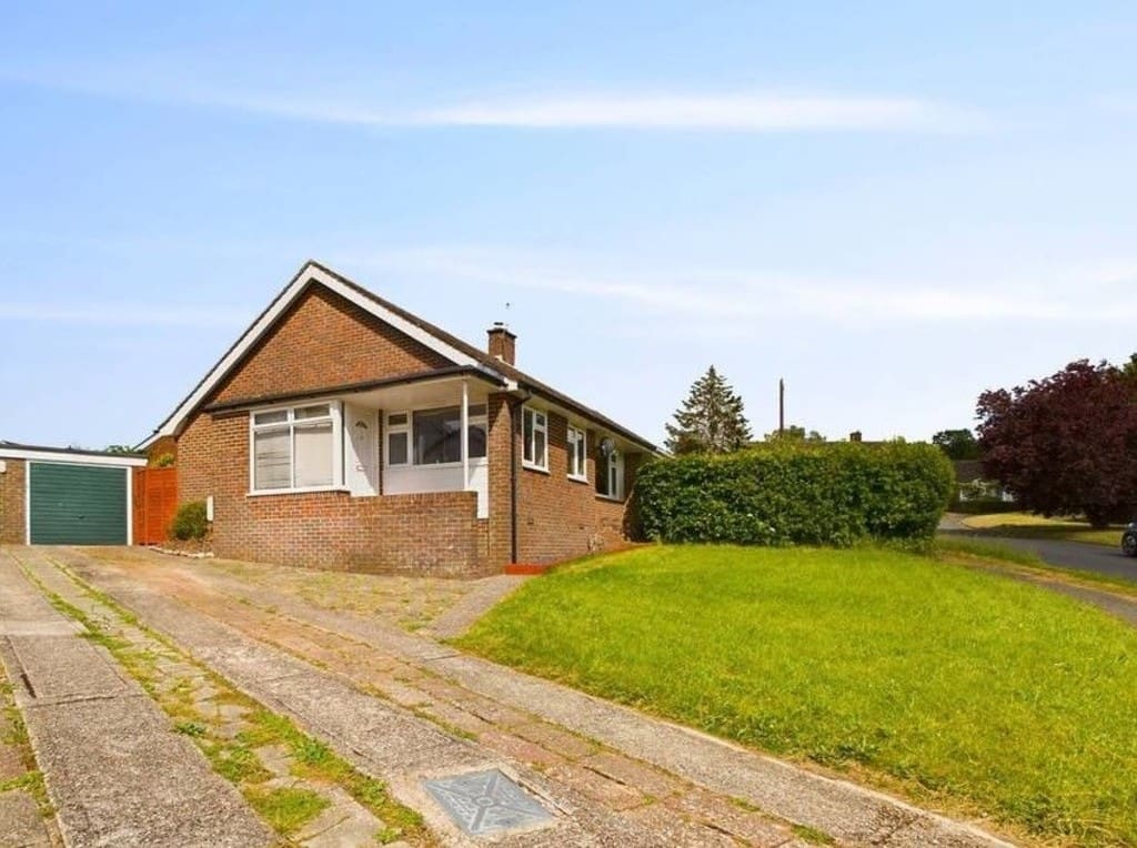 Beech Road, Worthing, BN14 0UR