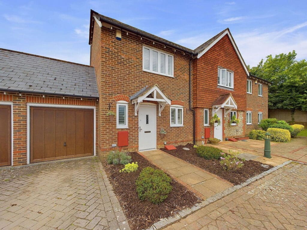 Sycamore Court, Findon Village, Worthing BN14 0WA