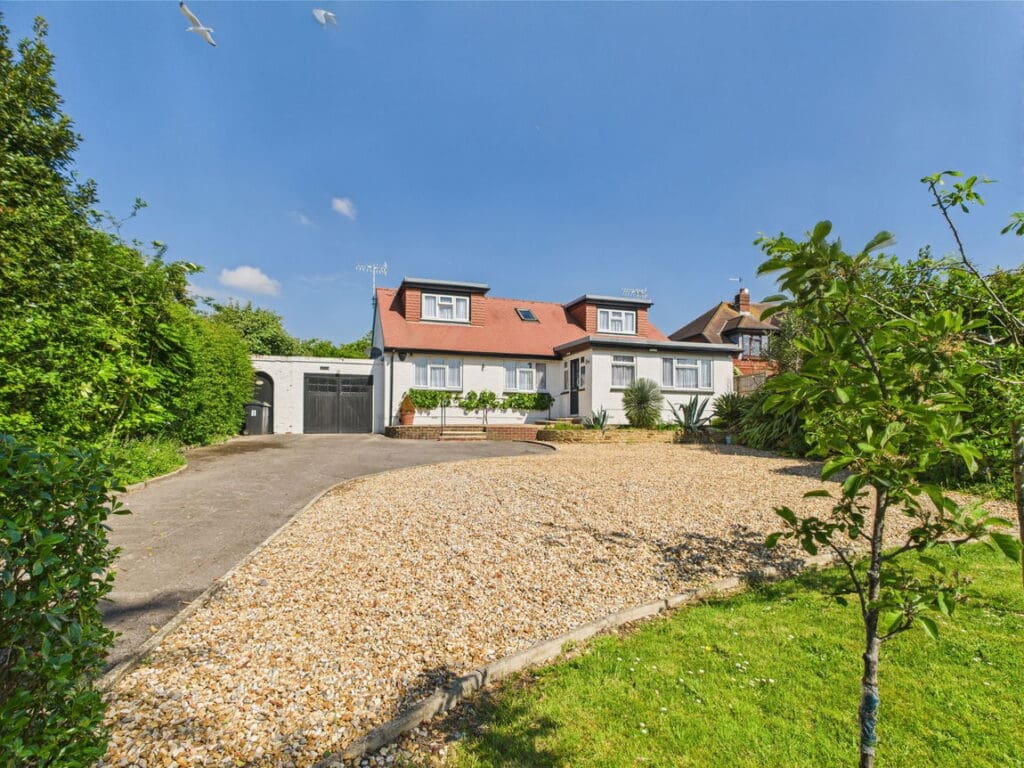 Newling Way, High Salvington, Worthing BN13 3DG