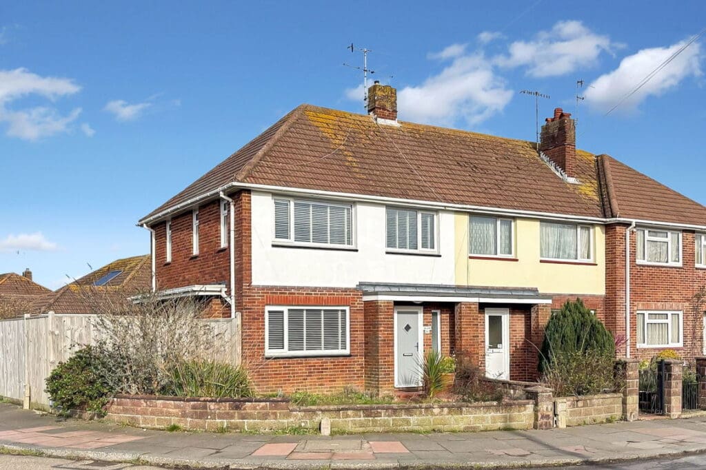 Wiston Avenue, Worthing BN14 7PX