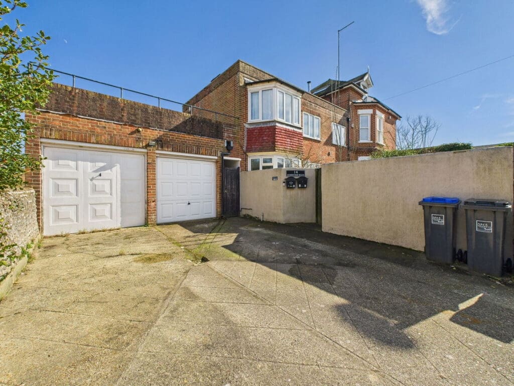 Downview Road, Worthing, BN11