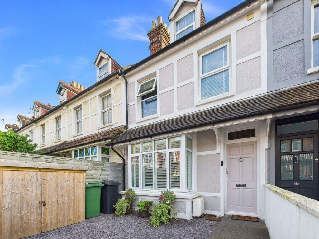 St Andrews Road, Portslade, BN41 1DB