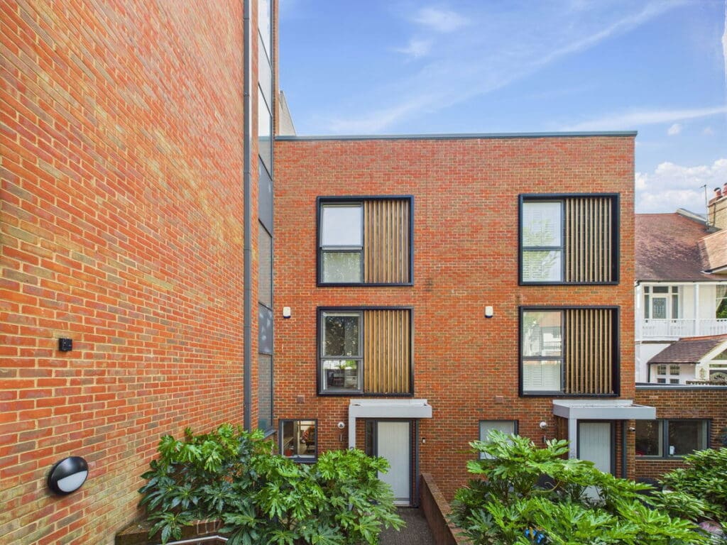 Osmond Road, Hove, BN3 1TE