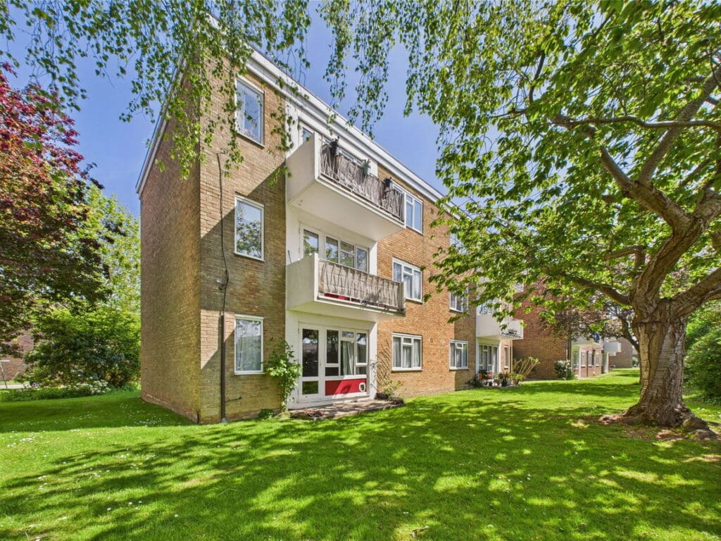 Sunningdale Court, Jupps Lane, Goring-by-Sea, Worthing, BN12