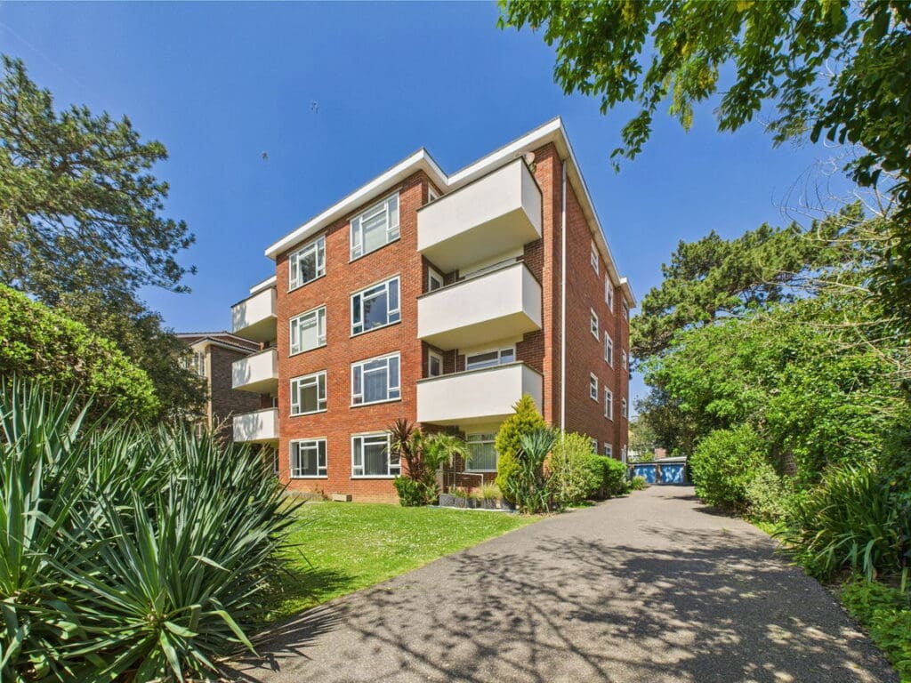 Charlwood Lodge, 24, Lansdowne Road, BN11