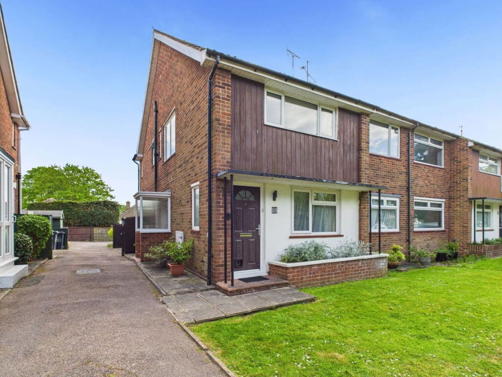 Goring Road, Goring-by-Sea, Worthing, BN12