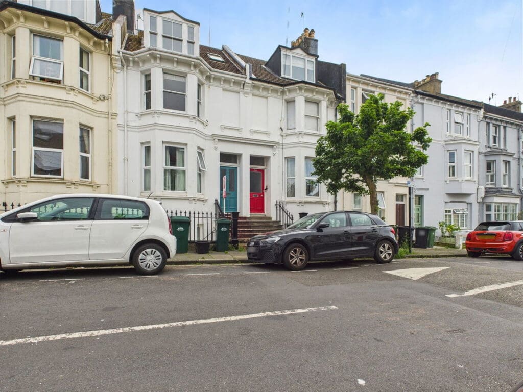 Warleigh Road, Brighton, BN1 4NS