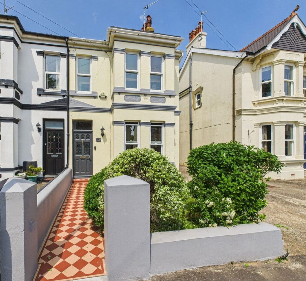 Victoria Road, Southwick