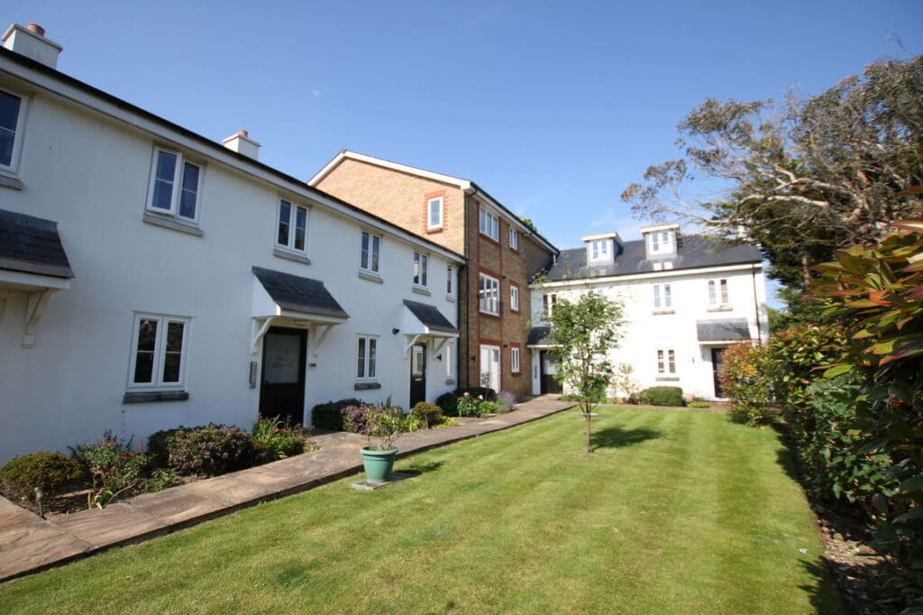 Station Road, Worthing, BN11 1JY