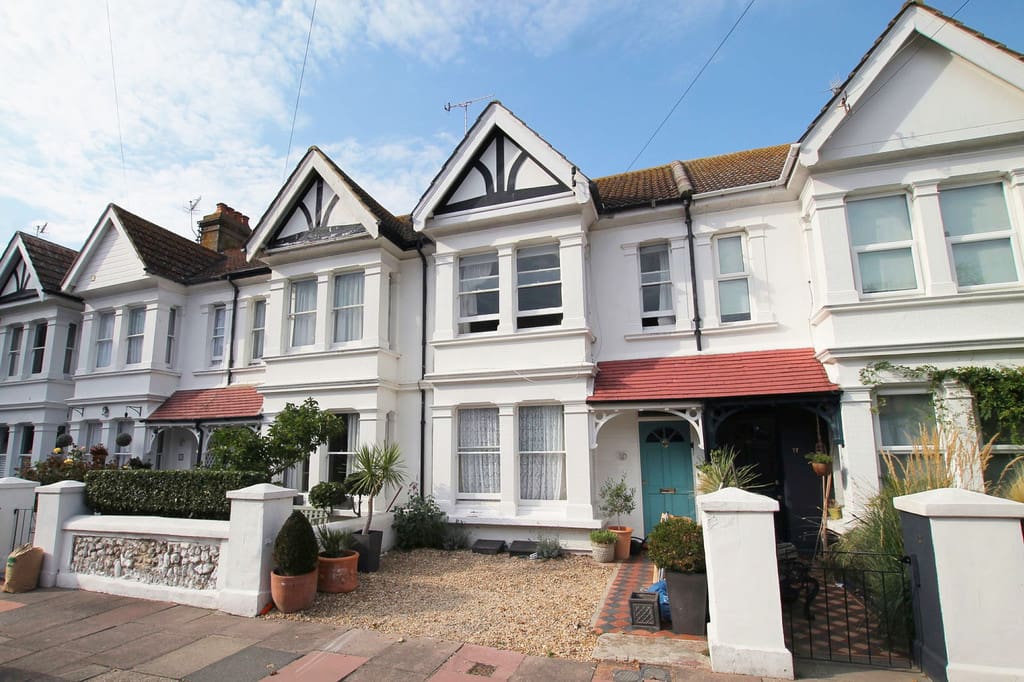 Elm Road, Worthing, BN11 1PG