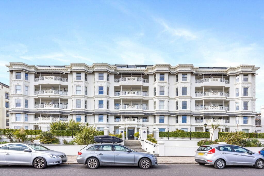 The Eardley, Marine Parade, Worthing, BN11 3FE