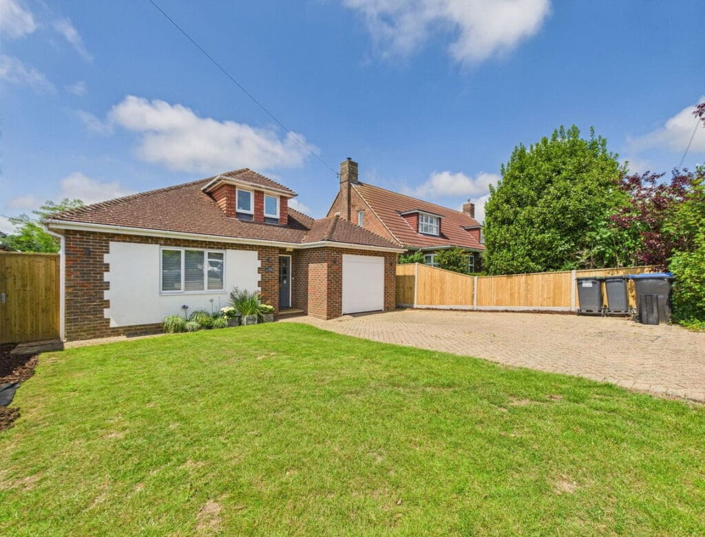 Cissbury Gardens, Findon Valley, Worthing BN14 0DZ