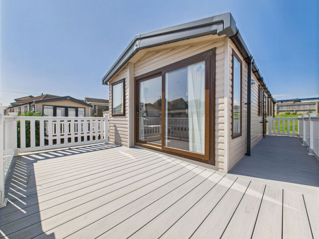Beach Park, Lancing, BN15 8LW