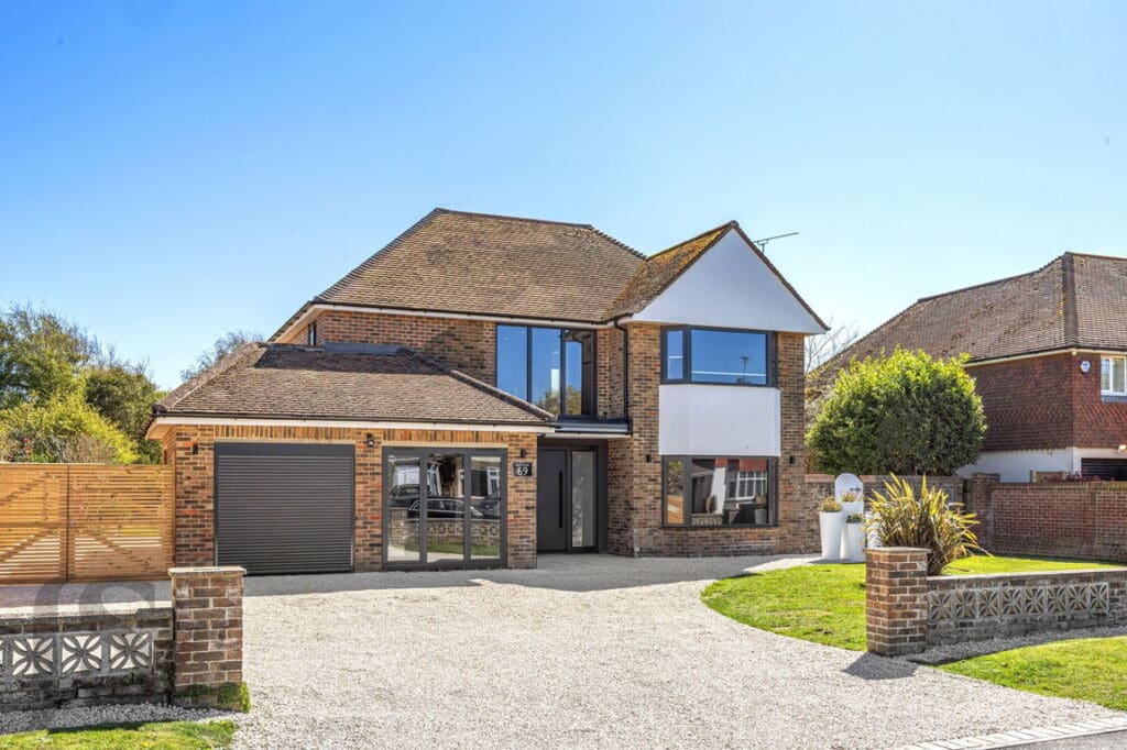 Golden Avenue, East Preston, BN16 1QU