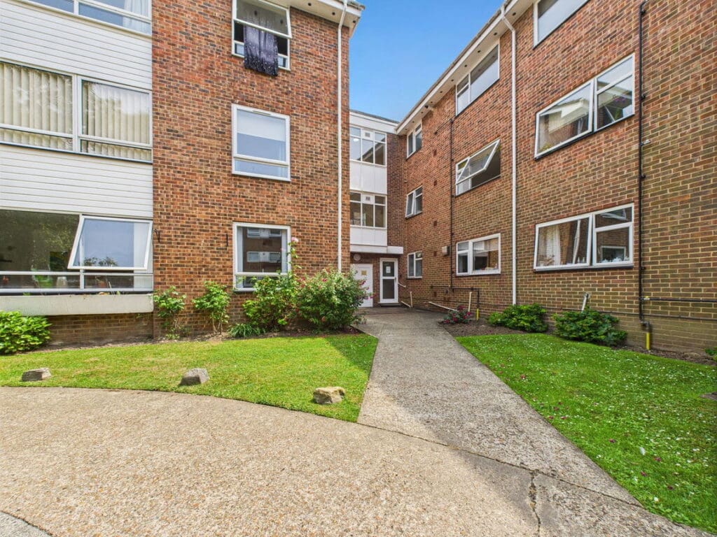 High Pines, St. Botolphs Road, Worthing, BN11