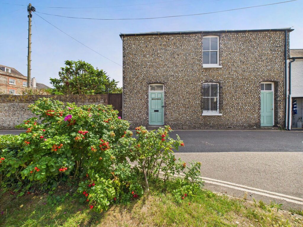 Norfolk Place, Littlehampton, BN17