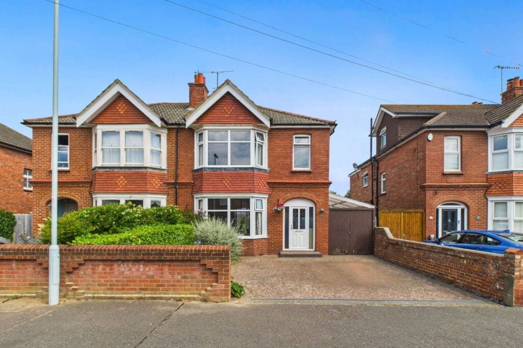 Shermanbury Road, Worthing BN14 7HR