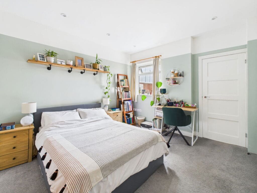 Chapel Road, Worthing, BN11 1BJ