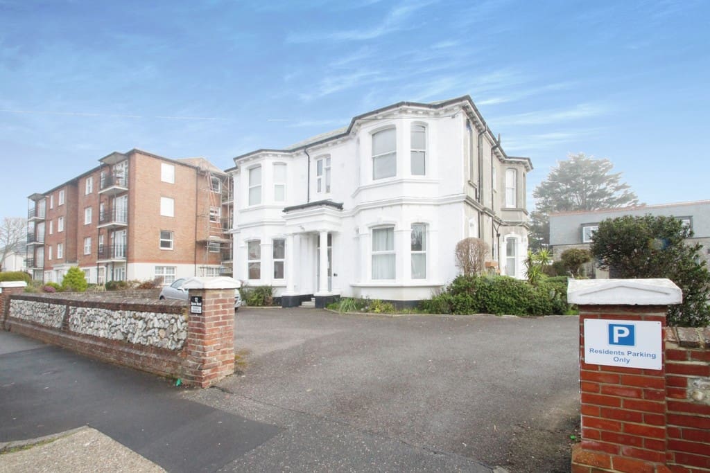 Byron Road, Worthing, BN11 3HN