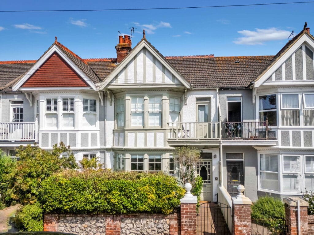 Alexandra Road, Worthing, BN11 2DU