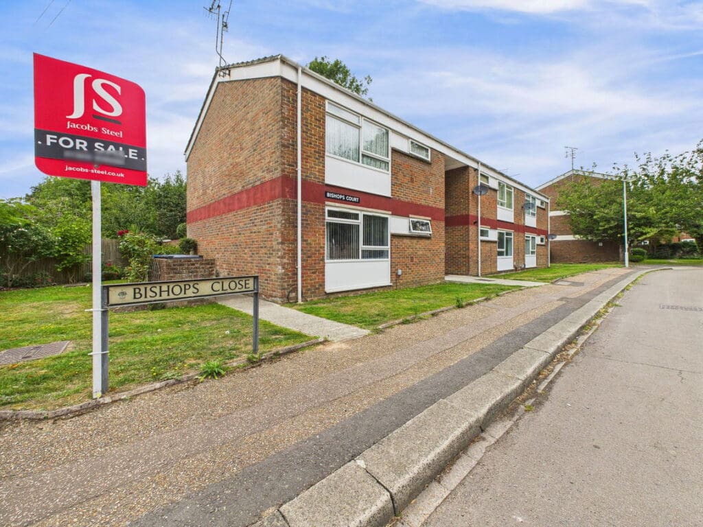 Bishops Court, Bishops Close, Worthing, BN14