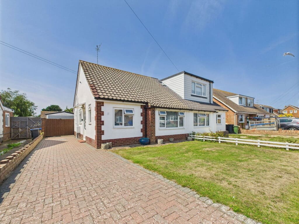 Ambleside Road, Sompting, Lancing, BN15 9SE