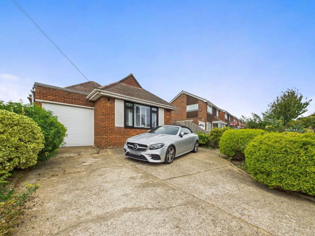 Woodland Avenue, Hove, BN3 6BN
