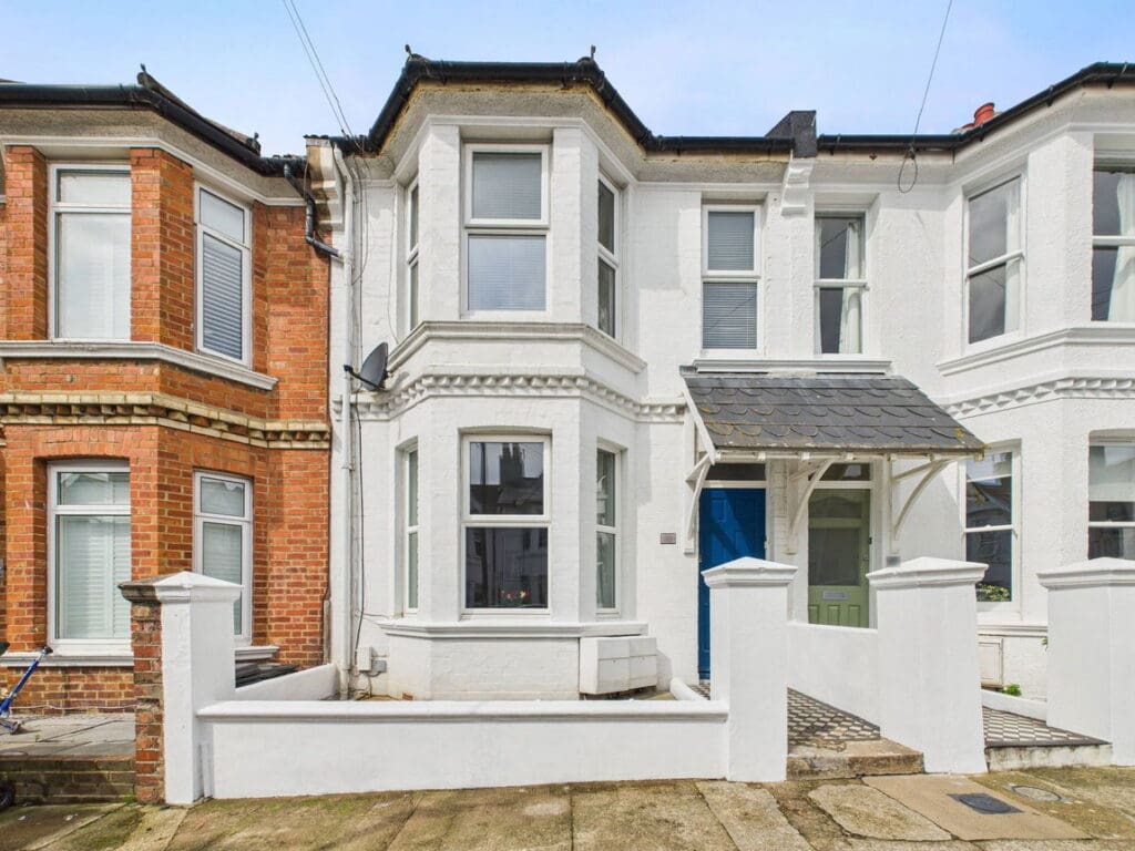 Lennox Road, Hove, BN3 5HY
